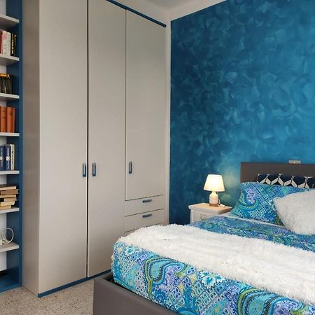 Appartamento Vicino Al Mare Con Parcheggio Riva Ligure Exterior foto