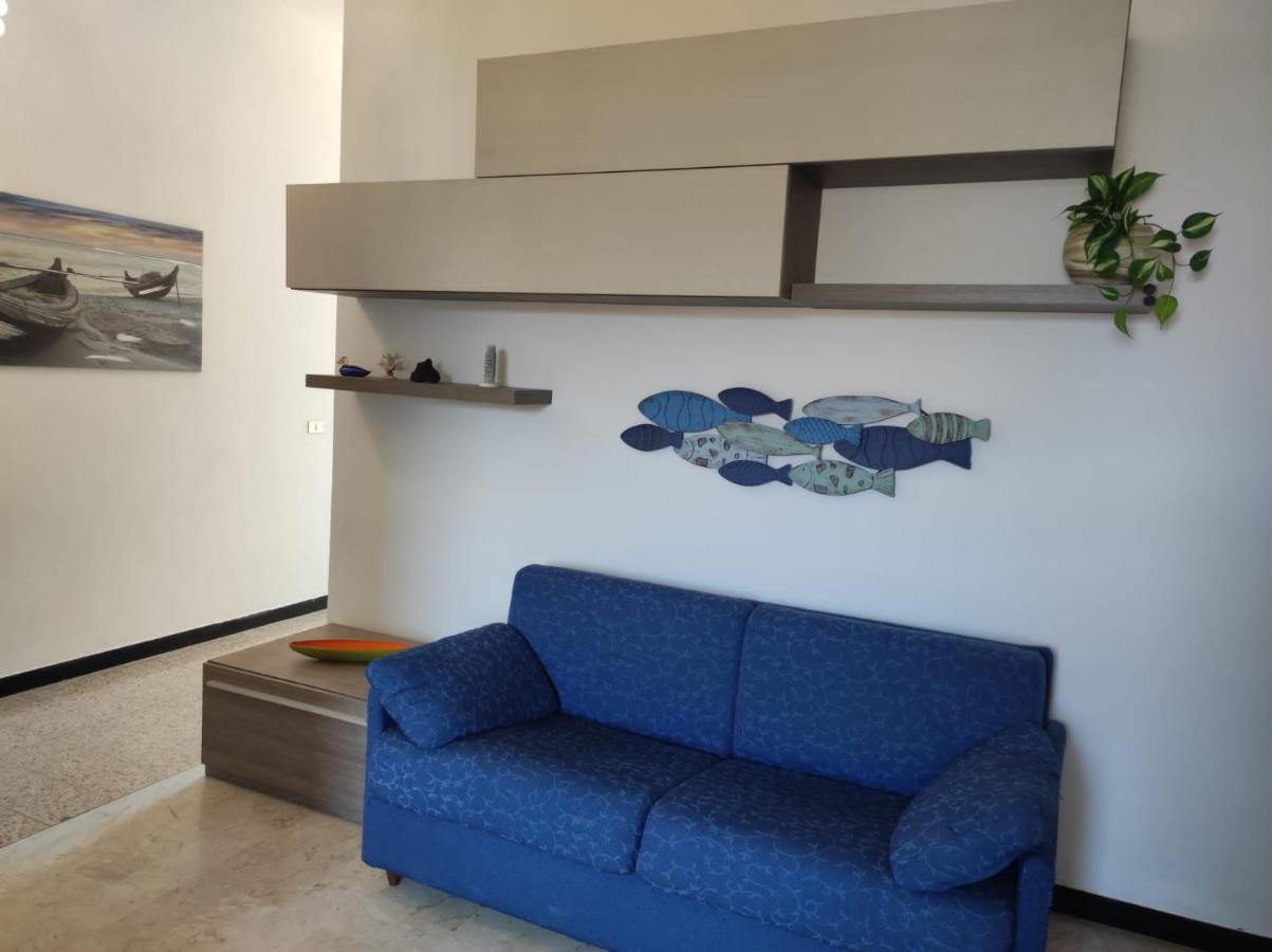 Appartamento Vicino Al Mare Con Parcheggio Riva Ligure Exterior foto